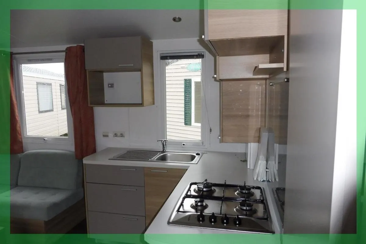 Campsite Mobil Home 548 Domaine De Kerlann 4 Etoiles Pont-Aven France